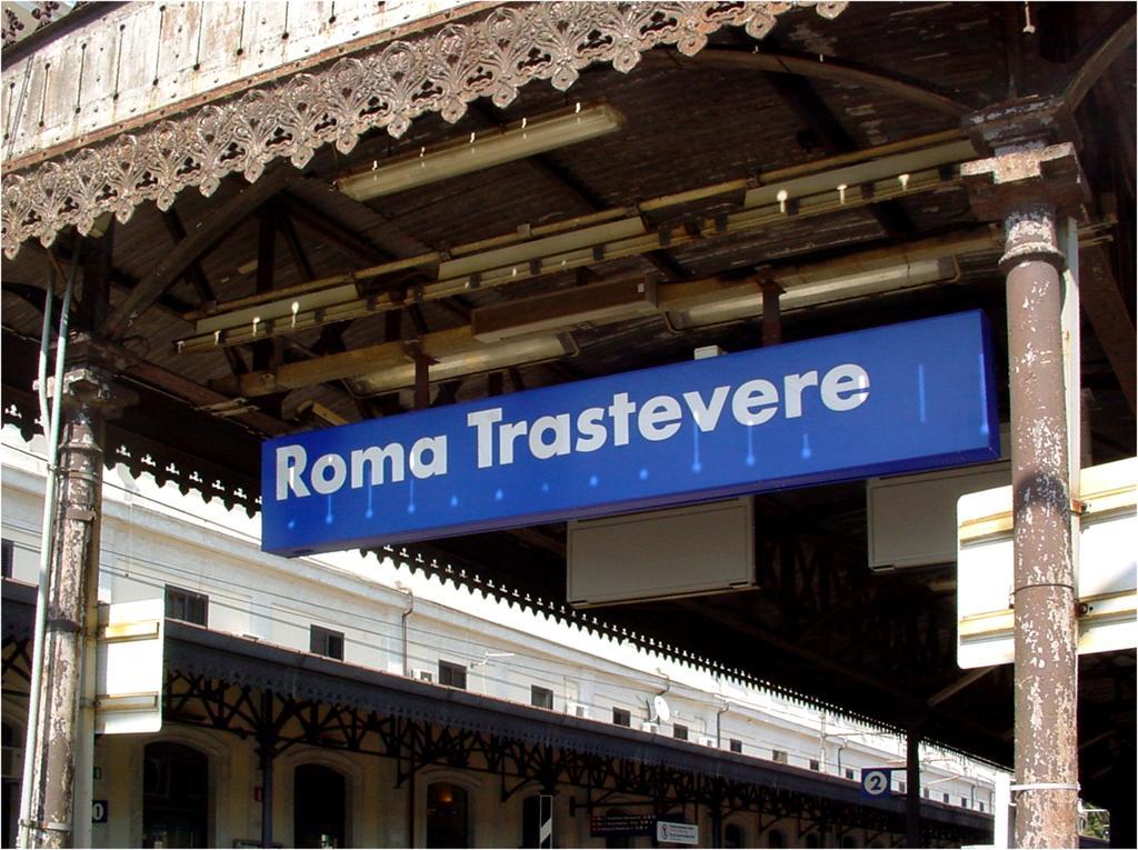 Smart Trastevere ローマ エクステリア 写真